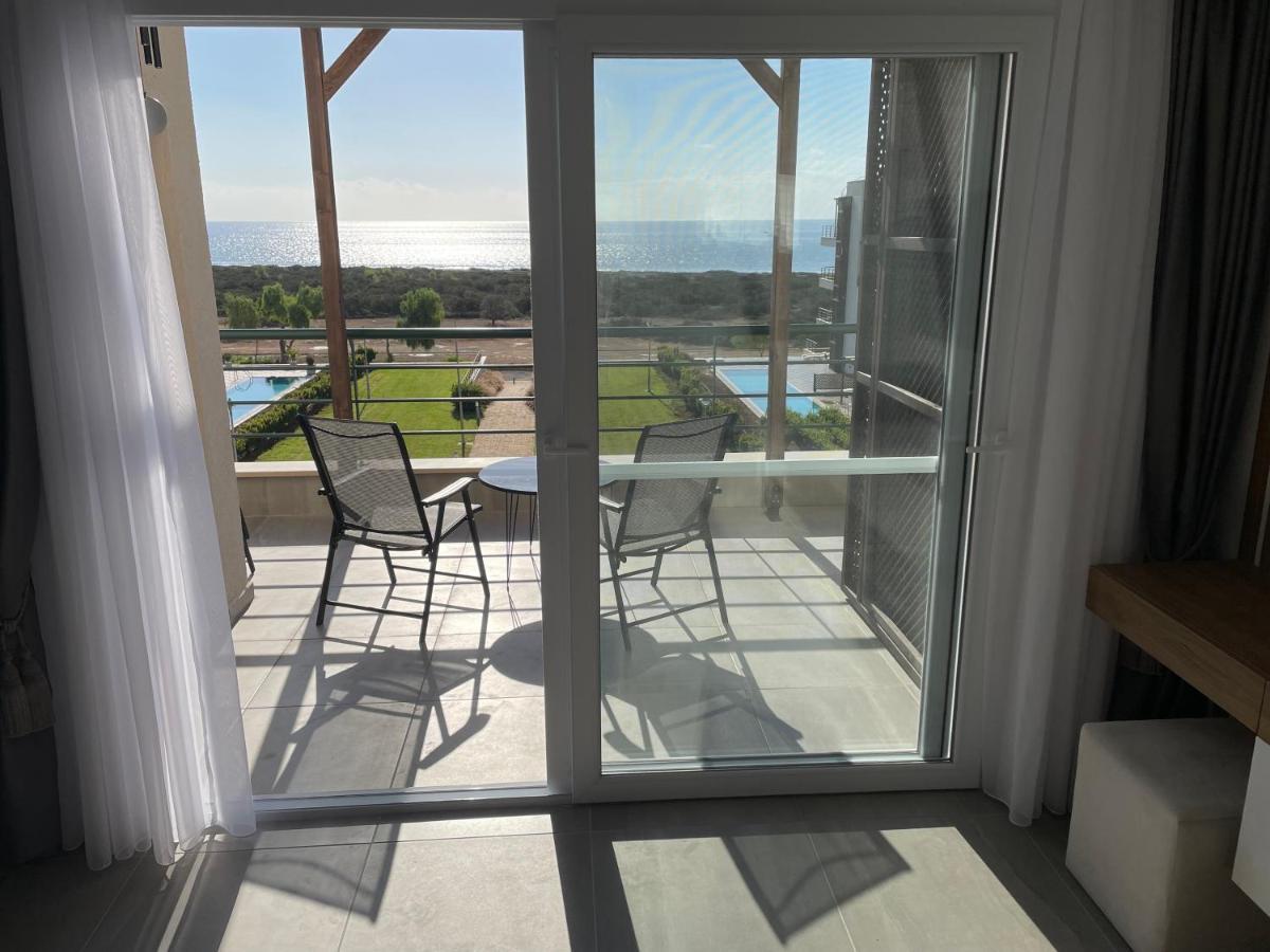 Seaside Modern Holiday Home For Family Vokolidha Екстериор снимка
